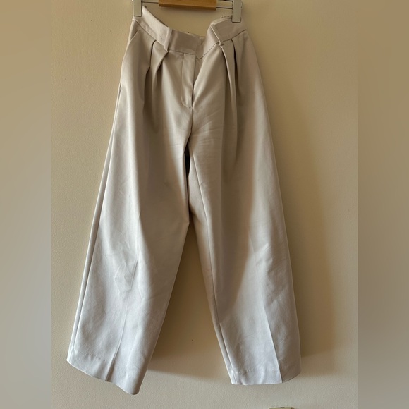 Revue Pant size 0 Babaton Aritzia - Picture 2 of 8